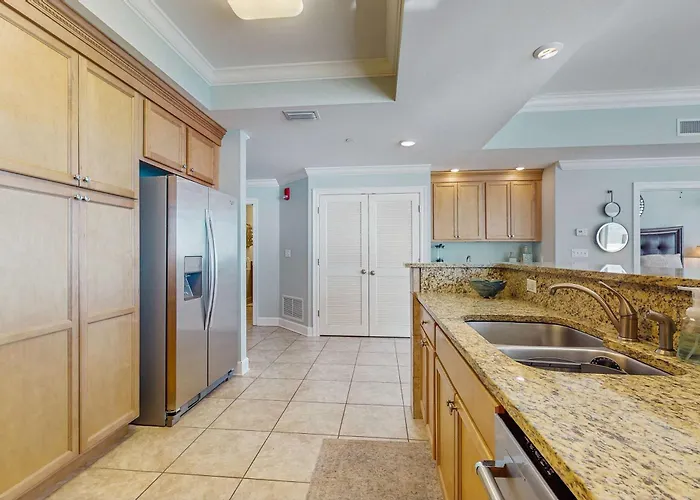 Holiday home Gulf-front With Panoramic Views Balcony & Shared Pool Hot Tub Gym