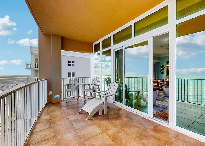 Gulf-front With Panoramic Views Balcony & Shared Pool Hot Tub Gym Holiday home Gulf Shores